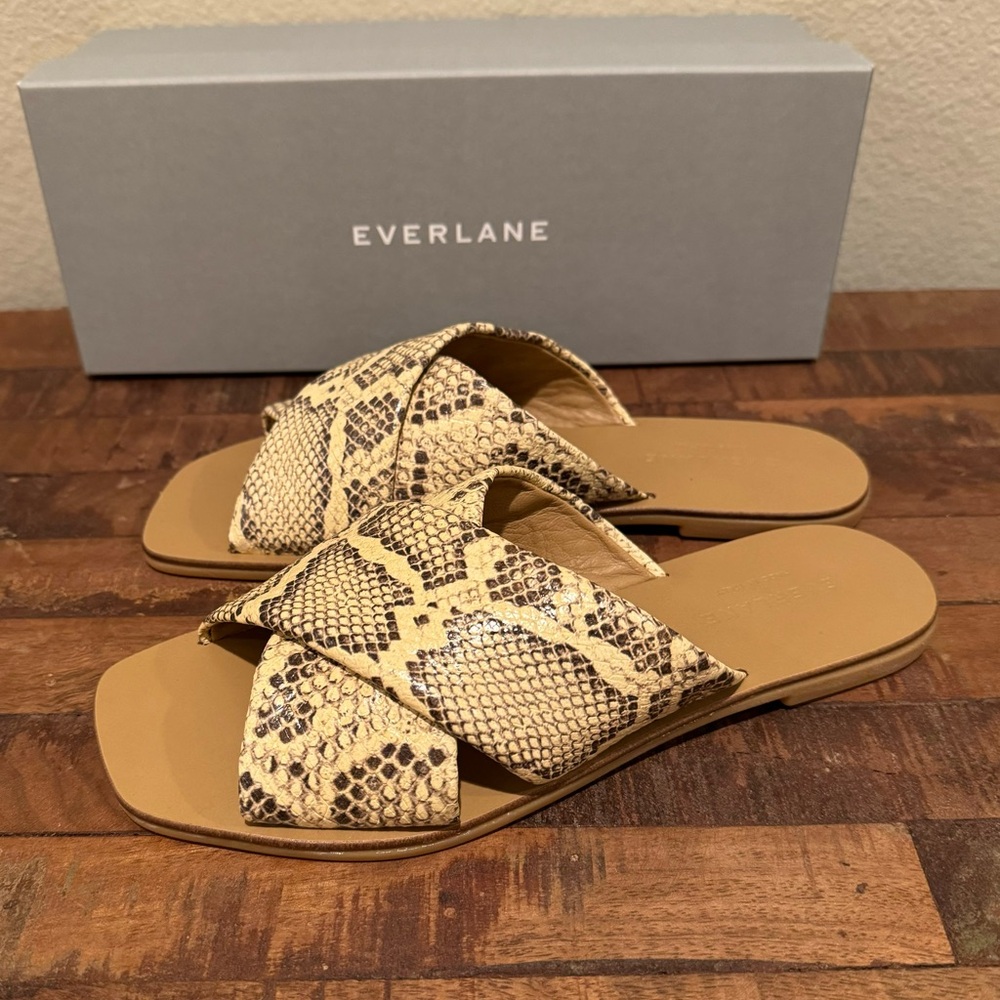 Everlane The Day Crossover Sandal in Leopard Light Yellow/Brown - Size 7